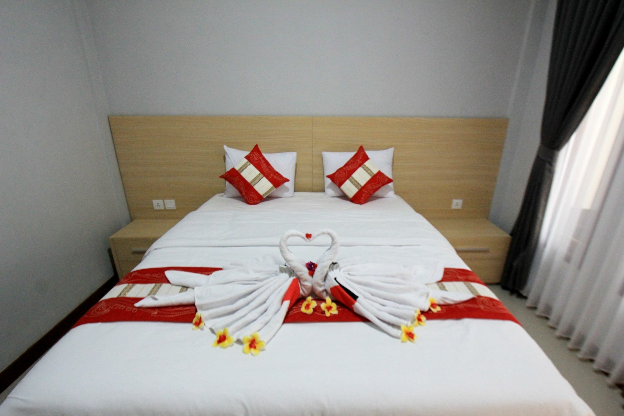 Tom Guest House Legian  Ngoại thất bức ảnh